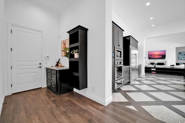 4819 N 68th Place, Scottsdale, AZ 85251