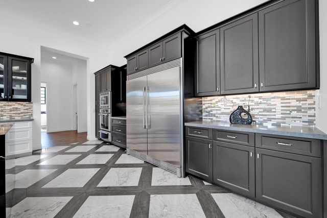 4819 N 68th Place, Scottsdale, AZ 85251