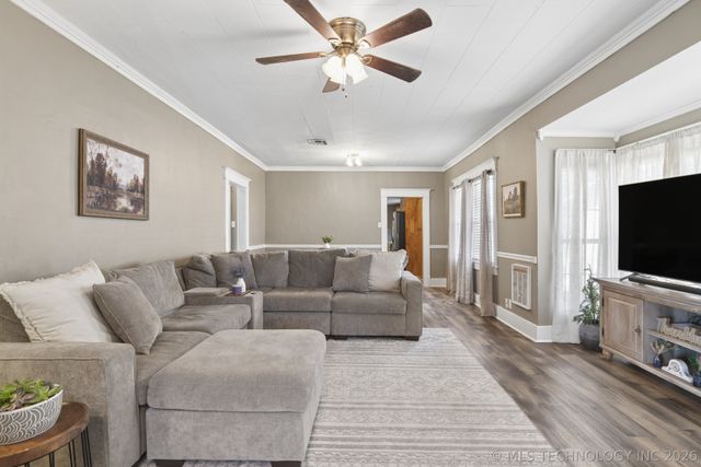710 N Mckinley Avenue, Sand Springs, OK 74063