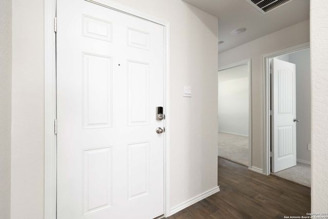 812 Bahia Pl, Seguin, TX 78155