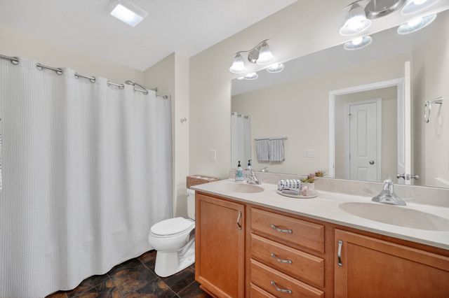 5871 Marble Circle, Johnston, IA 50131