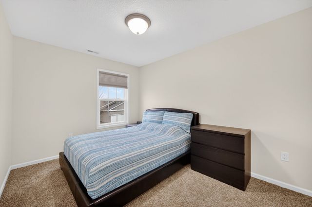 5871 Marble Circle, Johnston, IA 50131