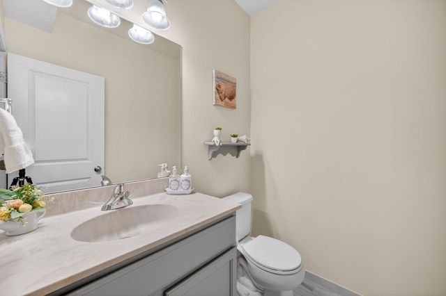 5871 Marble Circle, Johnston, IA 50131