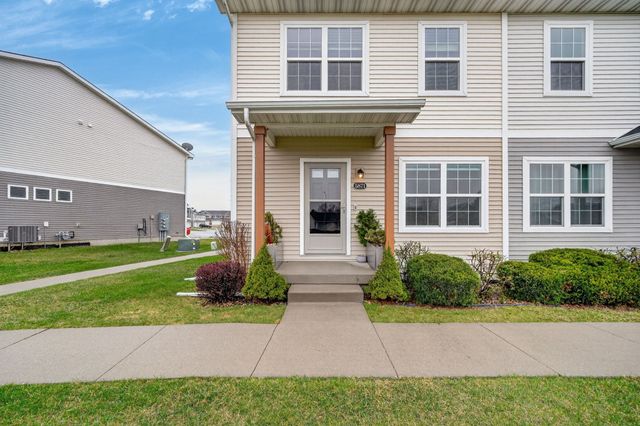 5871 Marble Circle, Johnston, IA 50131