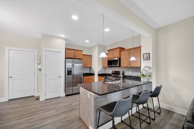 5871 Marble Circle, Johnston, IA 50131