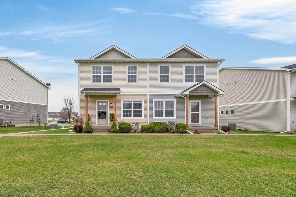 5871 Marble Circle, Johnston, IA 50131