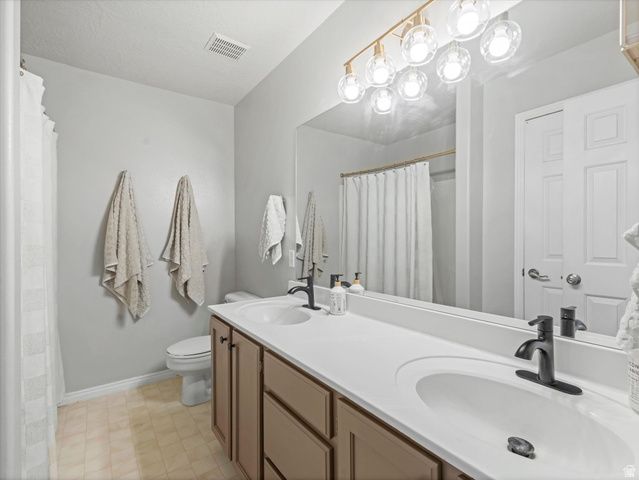 819 S CANYON RD, Payson, UT 84651