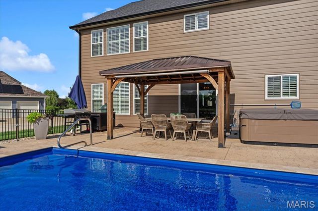 3407 Whistling Cove, Swansea, IL 62226