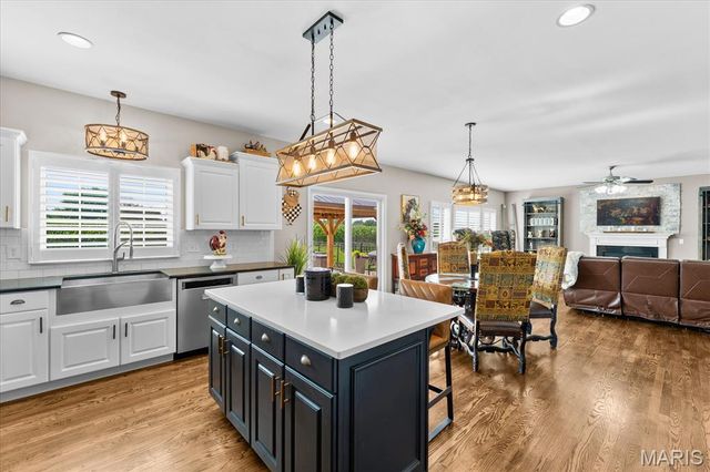 3407 Whistling Cove, Swansea, IL 62226