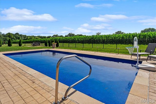 3407 Whistling Cove, Swansea, IL 62226