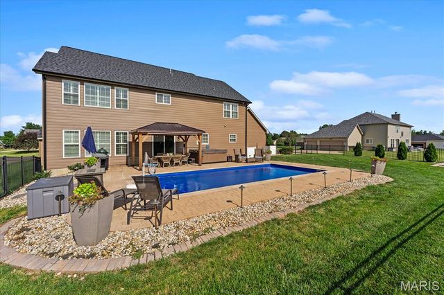 3407 Whistling Cove, Swansea, IL 62226