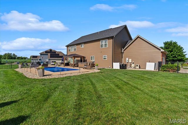 3407 Whistling Cove, Swansea, IL 62226