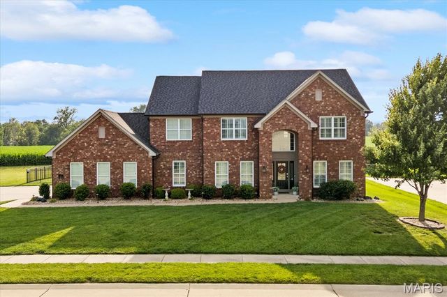 3407 Whistling Cove, Swansea, IL 62226