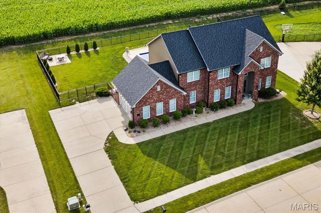 3407 Whistling Cove, Swansea, IL 62226