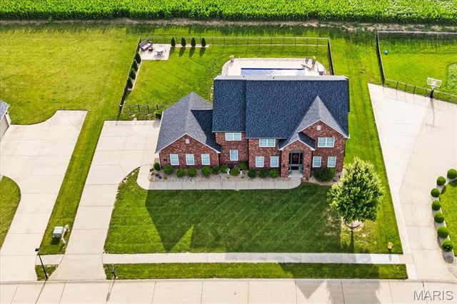 3407 Whistling Cove, Swansea, IL 62226