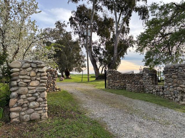 3027 W Wise Rd, Lincoln, CA 95648