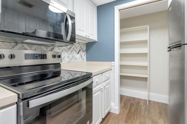 36750 US HIGHWAY 19 N 7-108, Palm Harbor, FL 34683