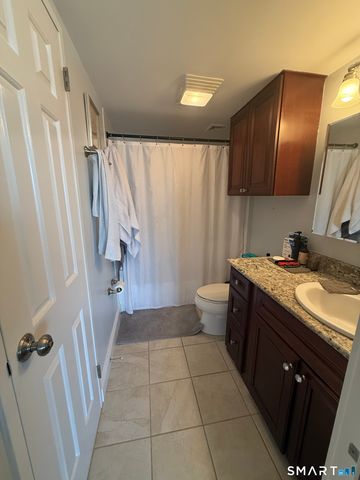 127 Greyrock Place 1207, Stamford, CT 06901