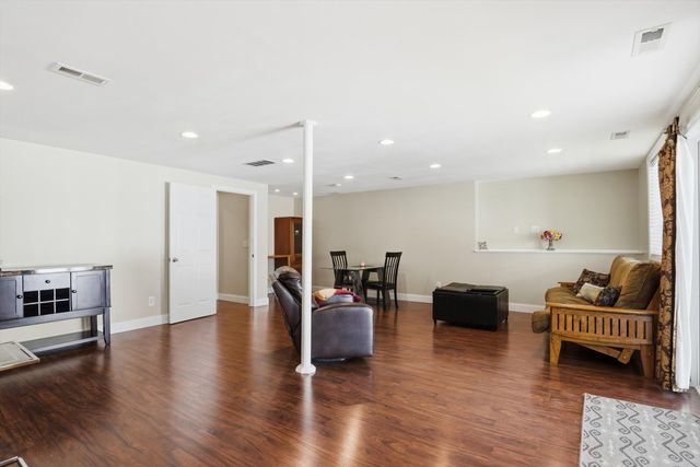 1311 Timmins Drive, Ann Arbor, MI 48103