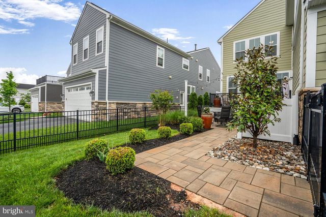 1010 LACONIAN ST SE, Leesburg, VA 20175