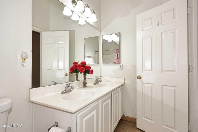 3371 W VIA DEL SOL Drive, Phoenix, AZ 85027