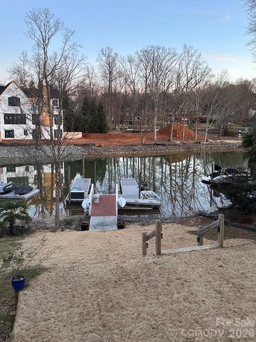 21600 Rio Oro Drive 45, Cornelius, NC 28031