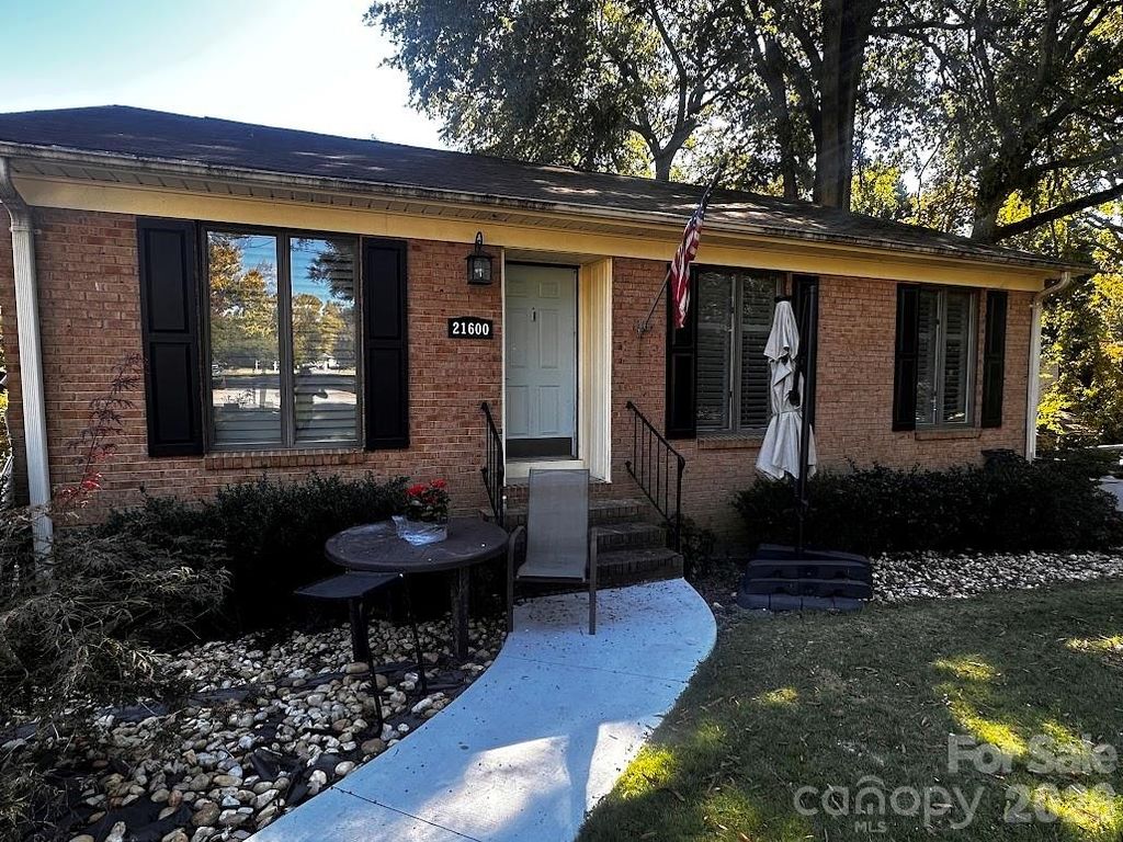 21600 Rio Oro Drive 45, Cornelius, NC 28031