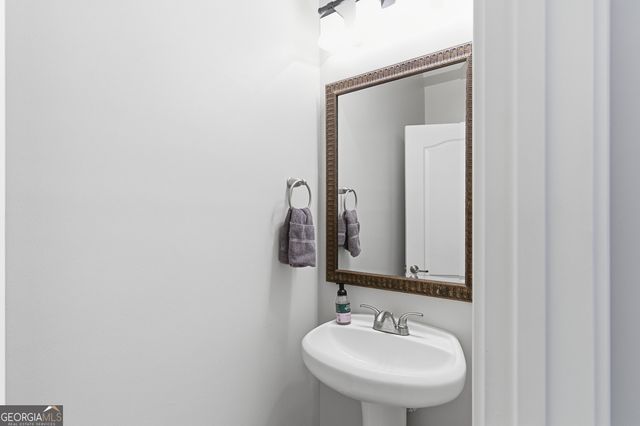 211 Merritts Avenue NW, Atlanta, GA 30313