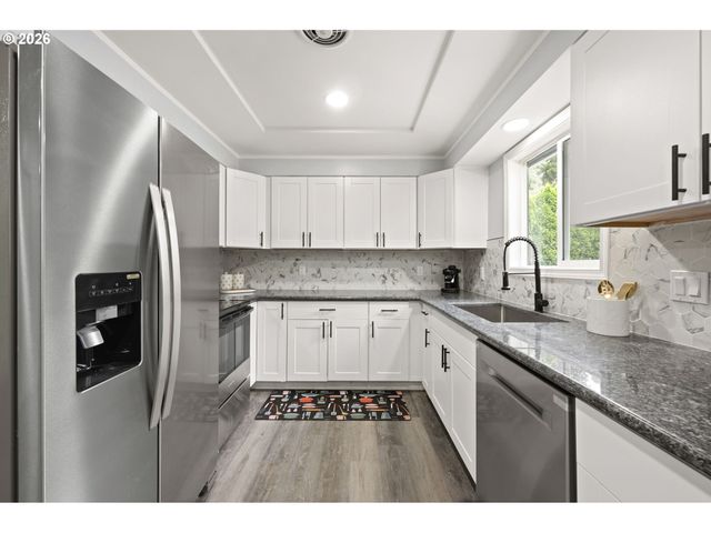 8923 Se CLINTON St, Portland, OR 97266