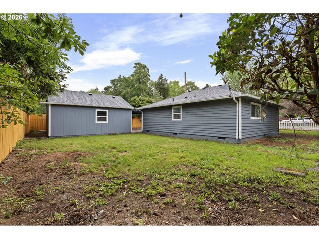 8923 Se CLINTON St, Portland, OR 97266