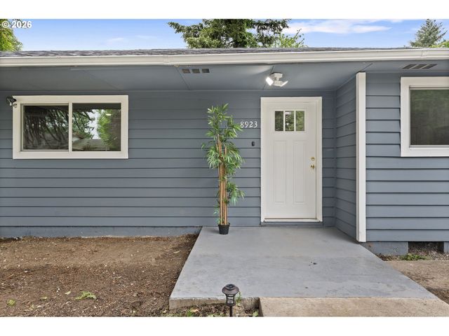 8923 Se CLINTON St, Portland, OR 97266