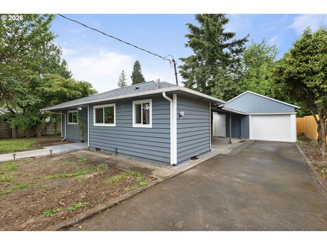 8923 Se CLINTON St, Portland, OR 97266