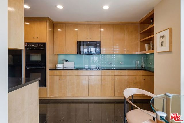 515 Ocean Avenue 402N, Santa Monica, CA 90402