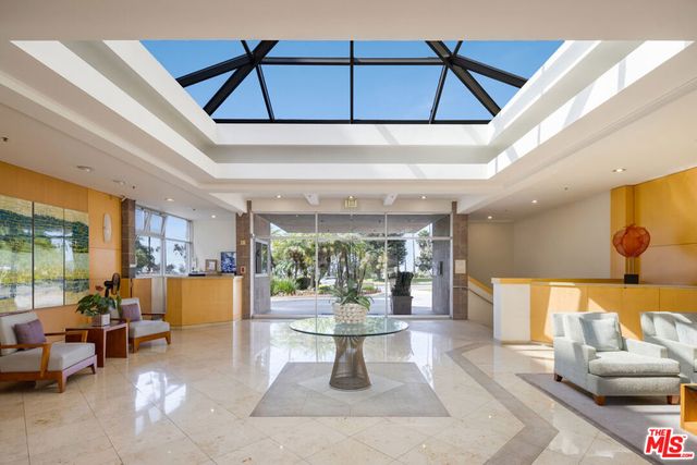 515 Ocean Avenue 402N, Santa Monica, CA 90402