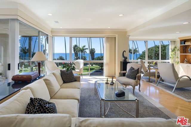 515 Ocean Avenue 402N, Santa Monica, CA 90402