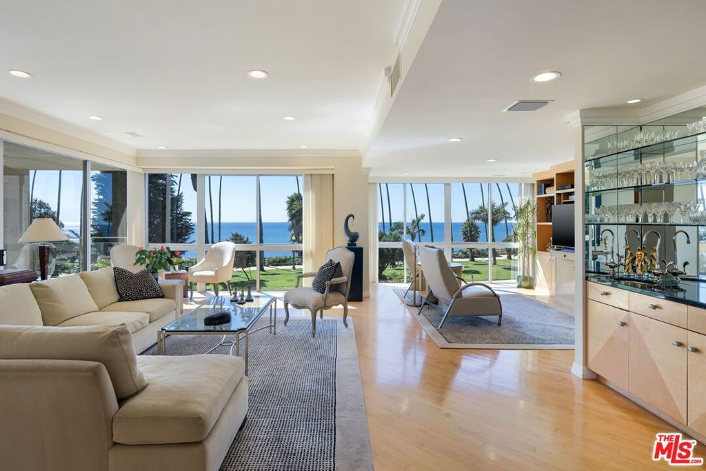 515 Ocean Avenue 402N, Santa Monica, CA 90402