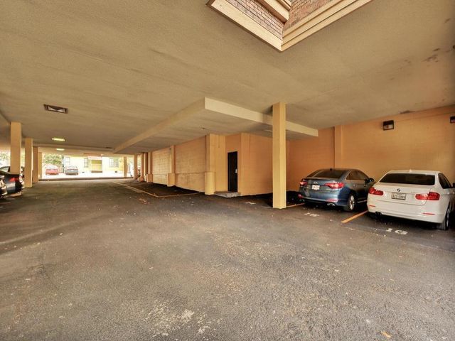 1908 San Antonio ST 212, Austin, TX 78705