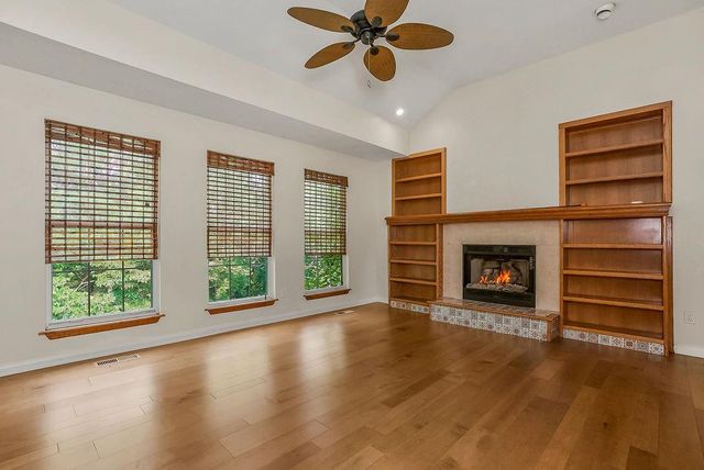 1704 Hunter Drive, Olathe, KS 66061