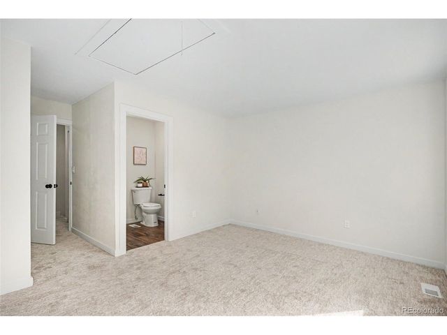 2537 E Nichols Cir, Centennial, CO 80122