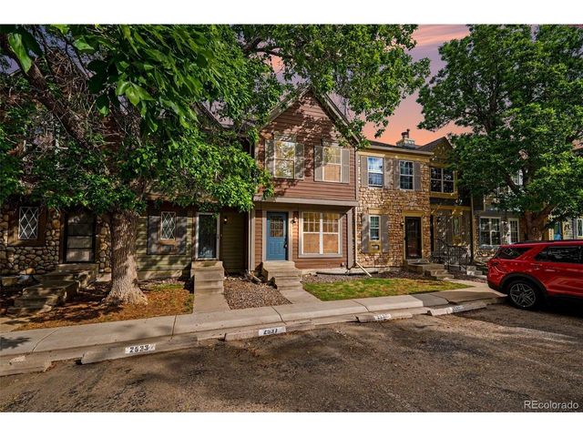 2537 E Nichols Cir, Centennial, CO 80122