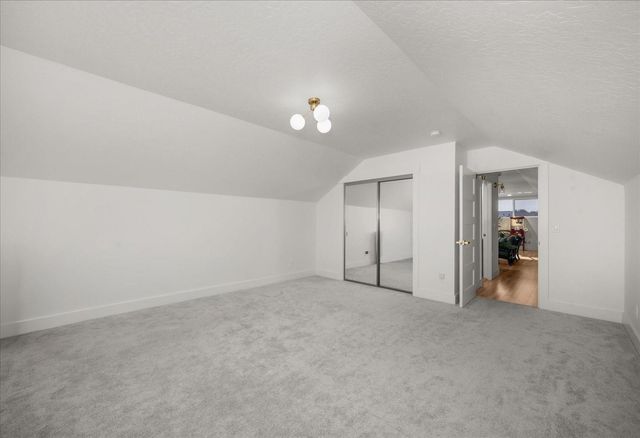 18006 E Apollo Rd, Greenacres, WA 99016