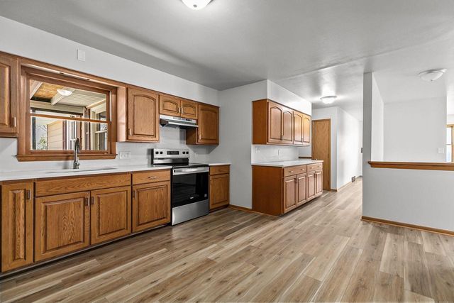 813 MINERVA STREET, Horicon, WI 53032