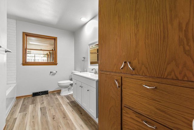 813 MINERVA STREET, Horicon, WI 53032