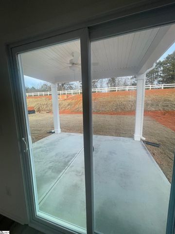 30 Halsey Street, Central, SC 29630