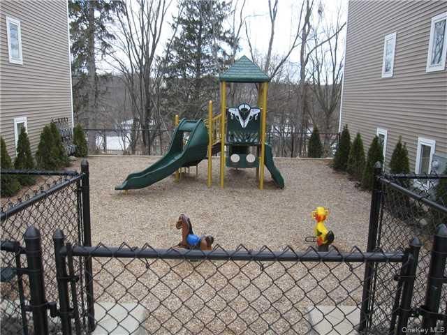 205 Tondo Circle, Harriman, NY 10926