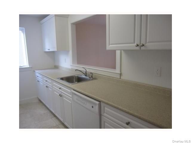 205 Tondo Circle, Harriman, NY 10926