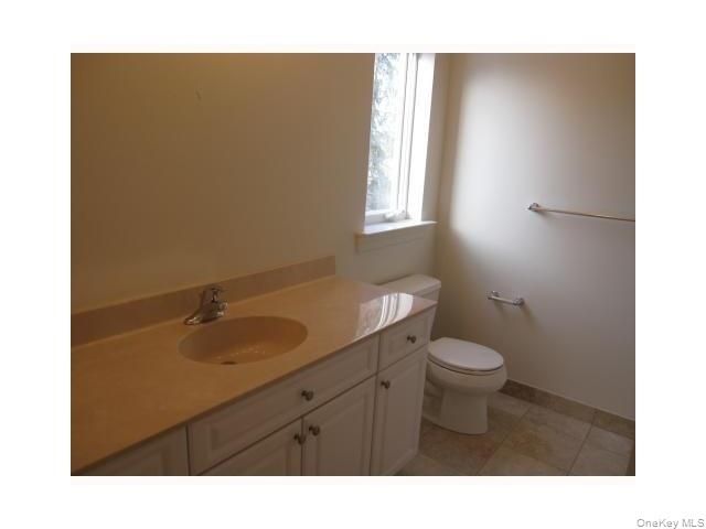 205 Tondo Circle, Harriman, NY 10926