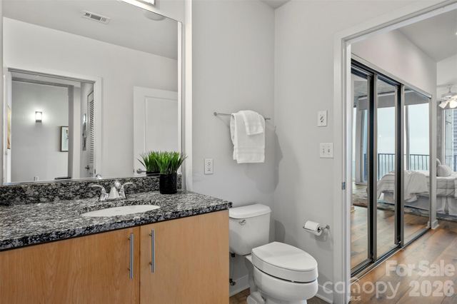 210 N Church Street 1810, Charlotte, NC 28202