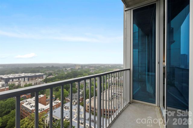 210 N Church Street 1810, Charlotte, NC 28202