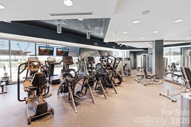 210 N Church Street 1810, Charlotte, NC 28202